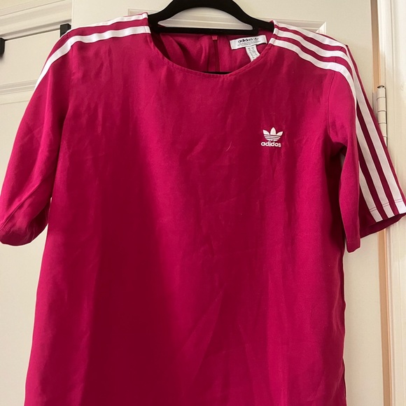 Adidas Hot Pink Tee - Picture 1 of 3